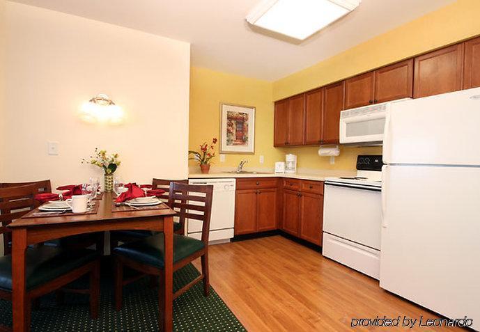 Residence Inn Des Moines West At Jordan Creek Town Center West Des Moines Habitación foto